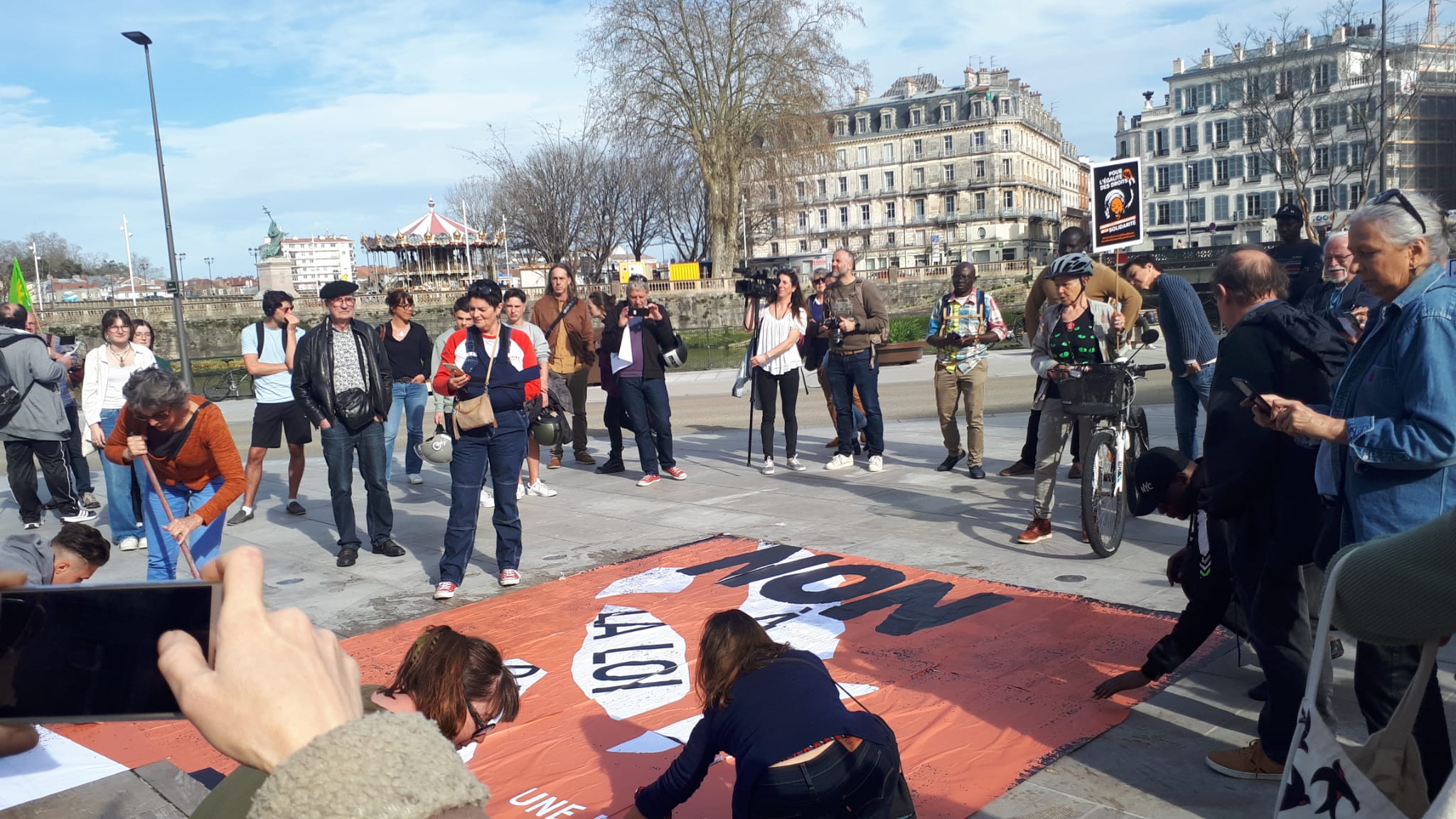  manif anti loi Darmanin Bayonne décembre 2022
